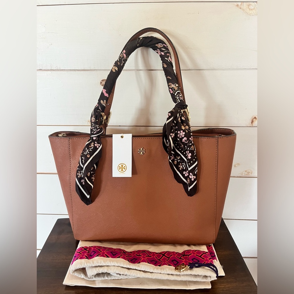 Tory Burch York Small Buckle Bag